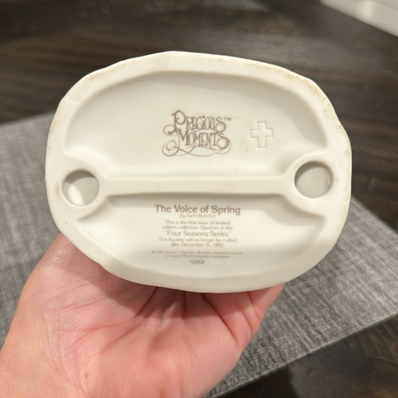 Precious Moments “The Voice Of Spring” Figurine - Picture 3 of 3